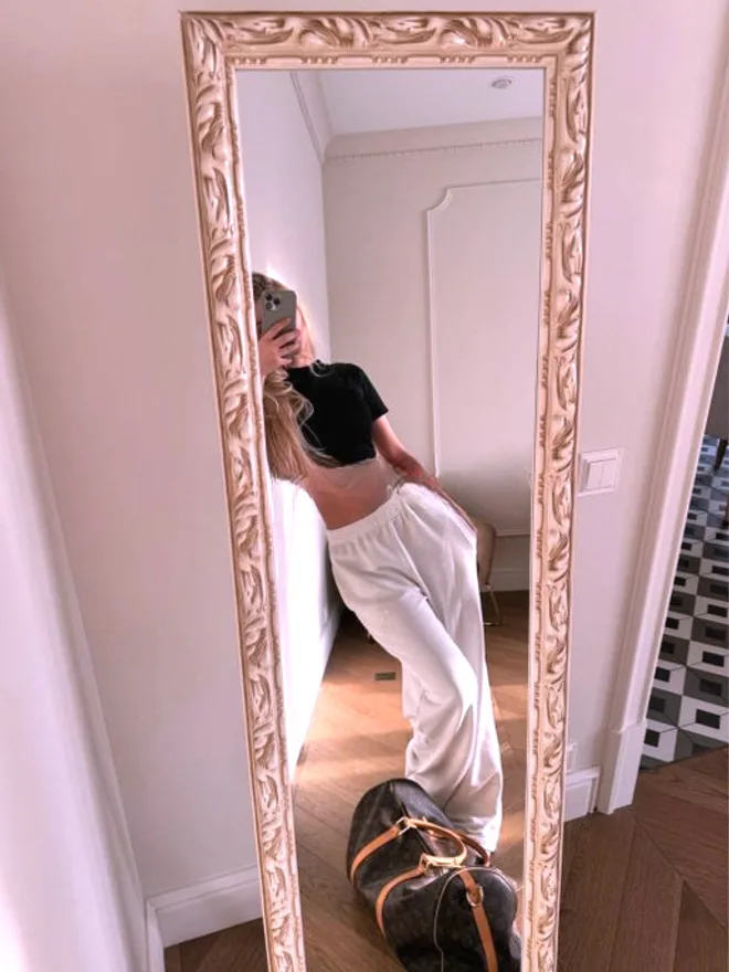 Alla