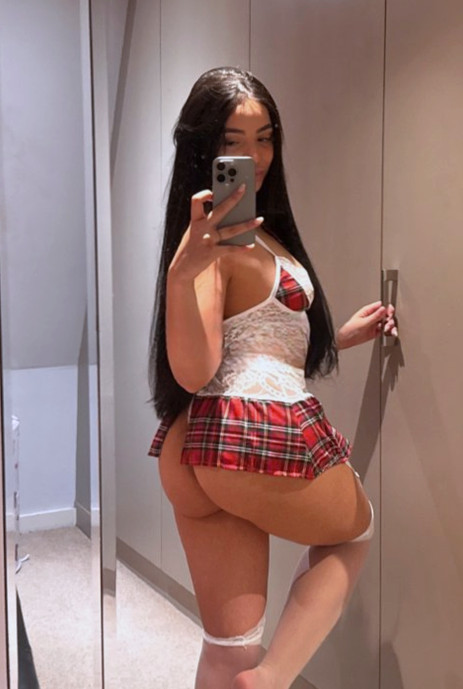 Bella