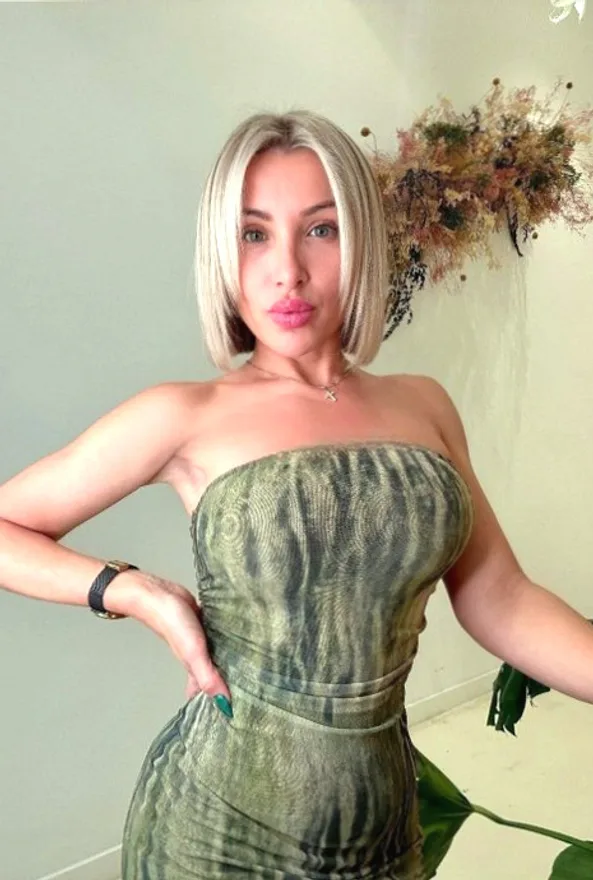 Claudia Ax
