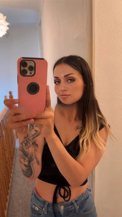 Evenela